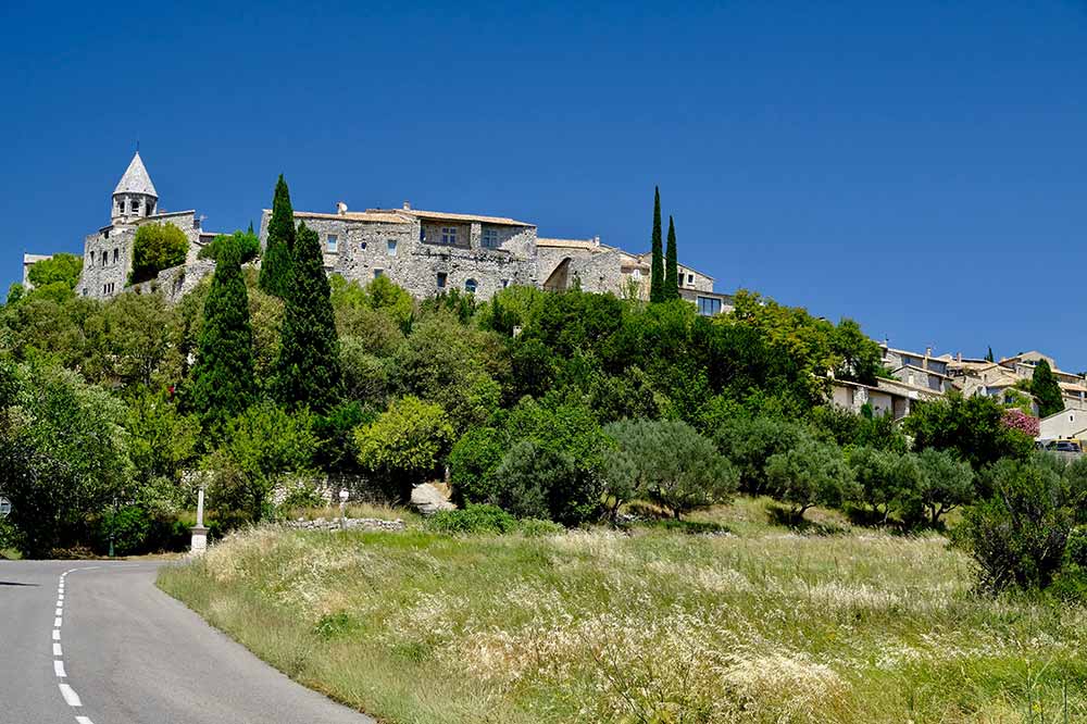 La Garde-Adhémar et les villages perchés